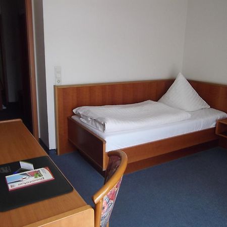 Atrium Hotel Crimmitschau Exterior foto