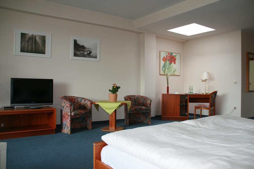 Atrium Hotel Crimmitschau Quarto foto